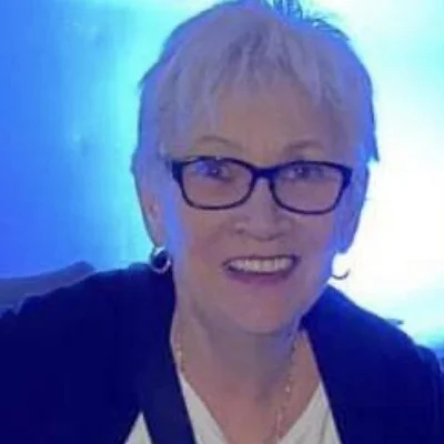 Zsuzsa, Gyöngyös