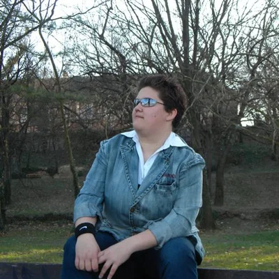 Erzsi