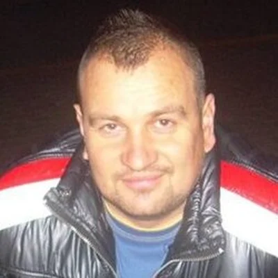 János