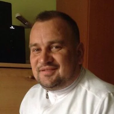 János