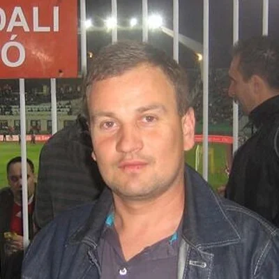 János