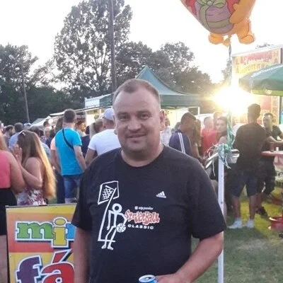 János