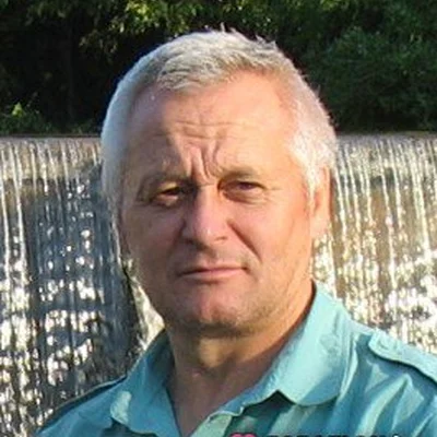 Karcsi, Kölcse