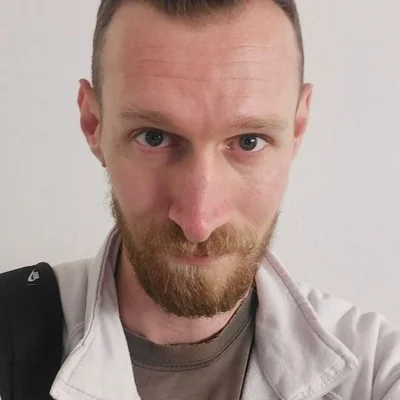 János