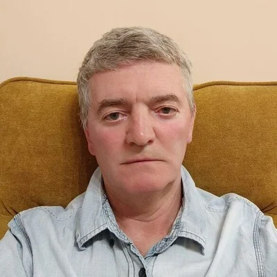 János