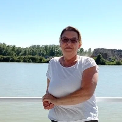 Zsuzsanna6348