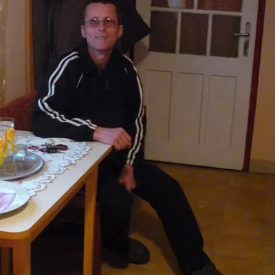 Károly