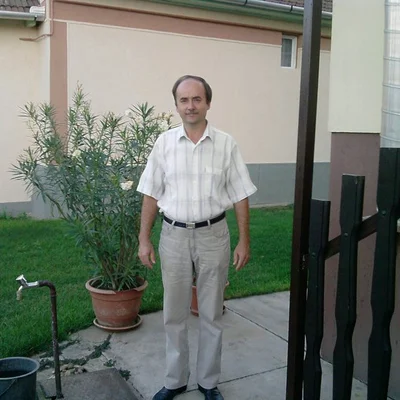 Béla, Gyöngyös