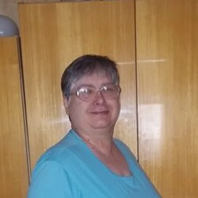 Éva