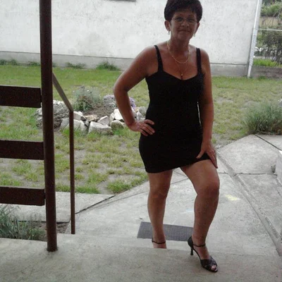 Julika, Debrecen