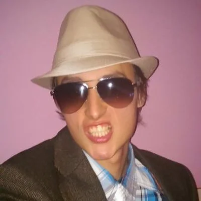 András