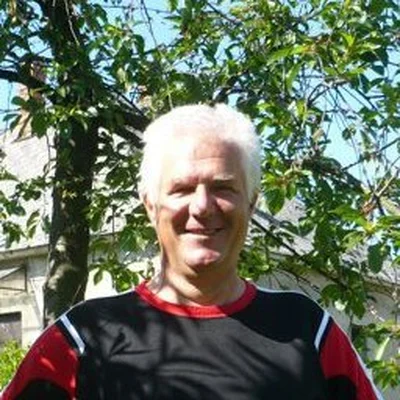 György