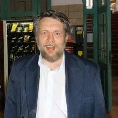 István