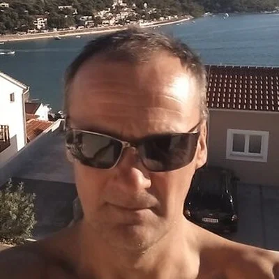 Tamás