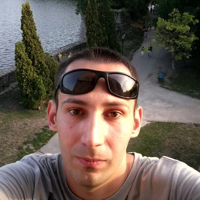 József