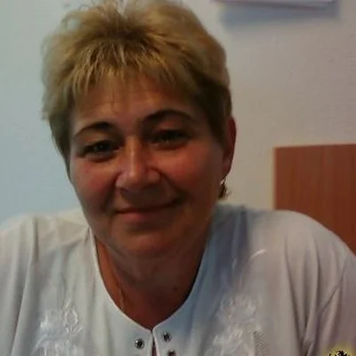 Éva, Karcag