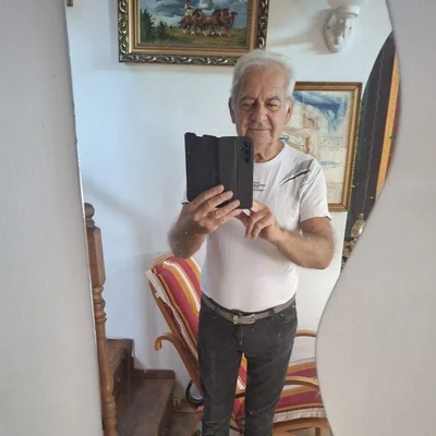 Béla