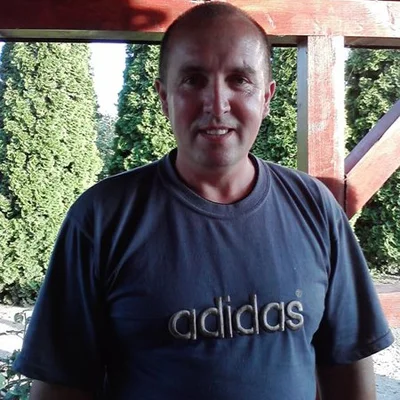 András