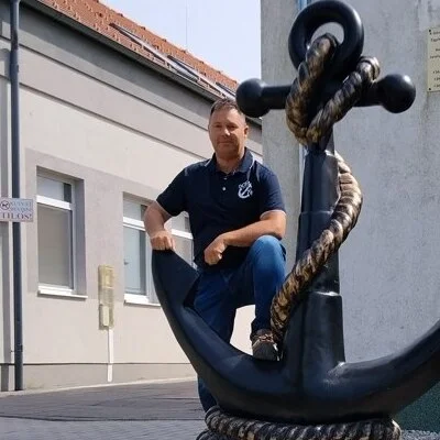 Róbert, Kisbajcs