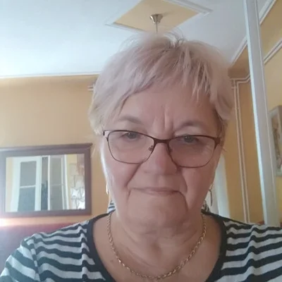 Marika, Fót