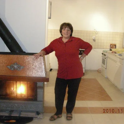 Gyöngyi, Sümeg