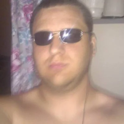 Milán