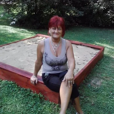 Éva