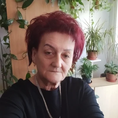 Éva