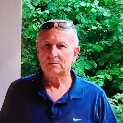 János