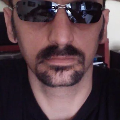 András