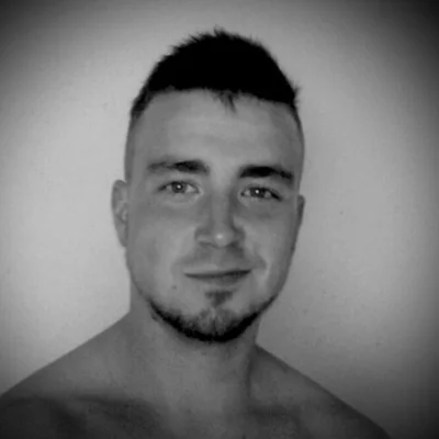 Zoltán, Komárom