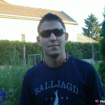 Ádám