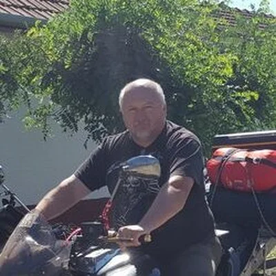 Márton