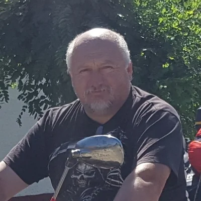 Márton