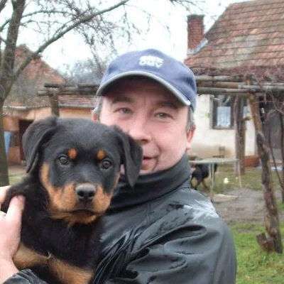 László