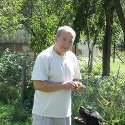 László