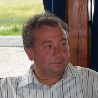 László