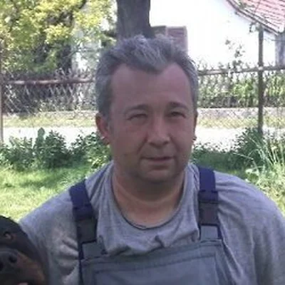 László