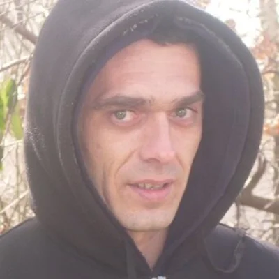 László
