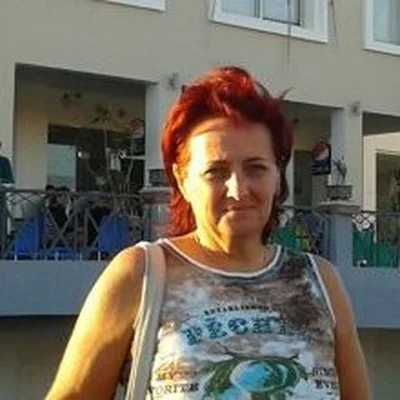 Éva, Szolnok