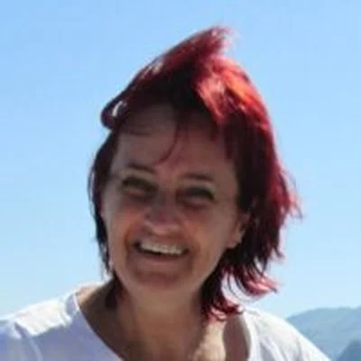 Éva