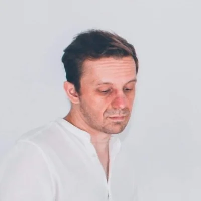 Péter