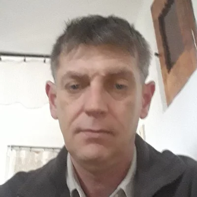 József