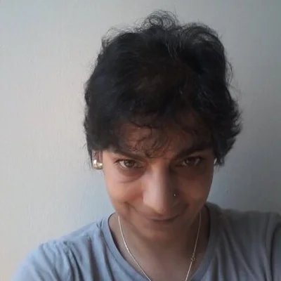 Adél