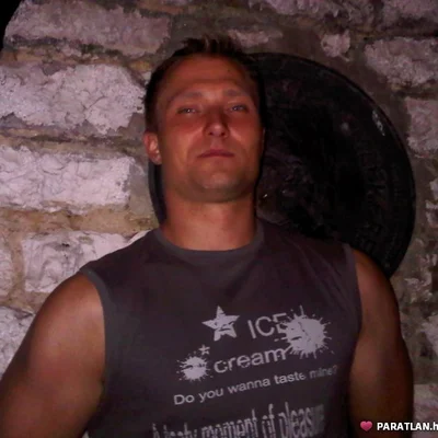 István, Budapest