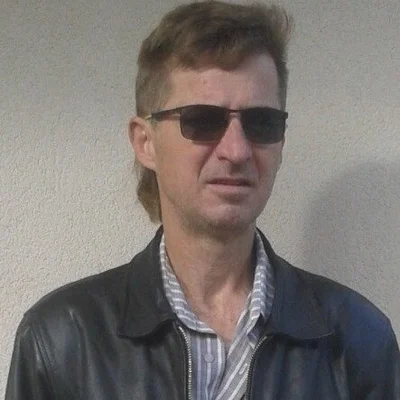 József