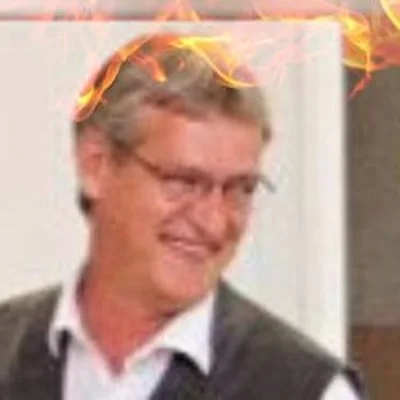 László