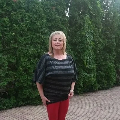 Angéla