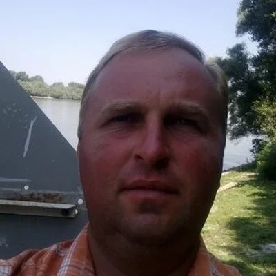 József