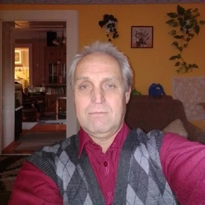 András